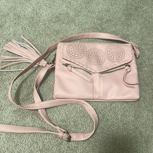 NWOT light pink boho crossbody unionbay bag